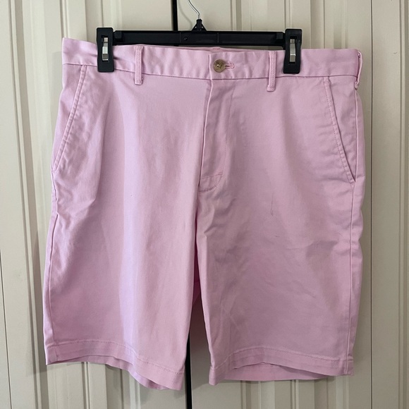 Izod Pink Shorts - Picture 1 of 5